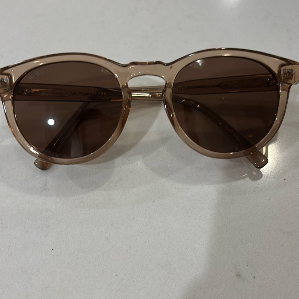 Sunnies!